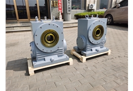 軸裝式電機(jī)直聯(lián)減速機(jī)